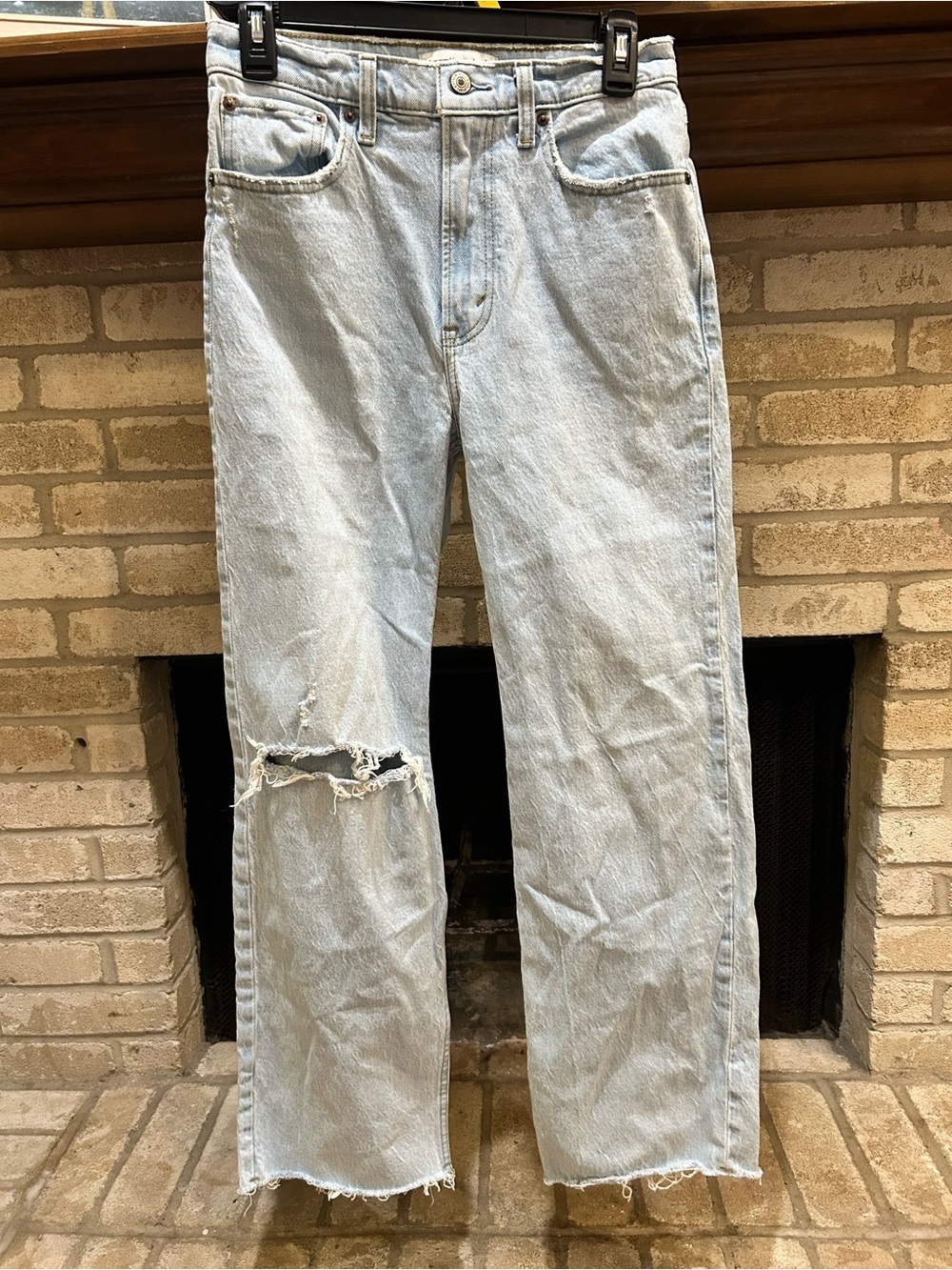 Abercrombie & Fitch Light Blue Straight Leg Ripped Jeans EUC